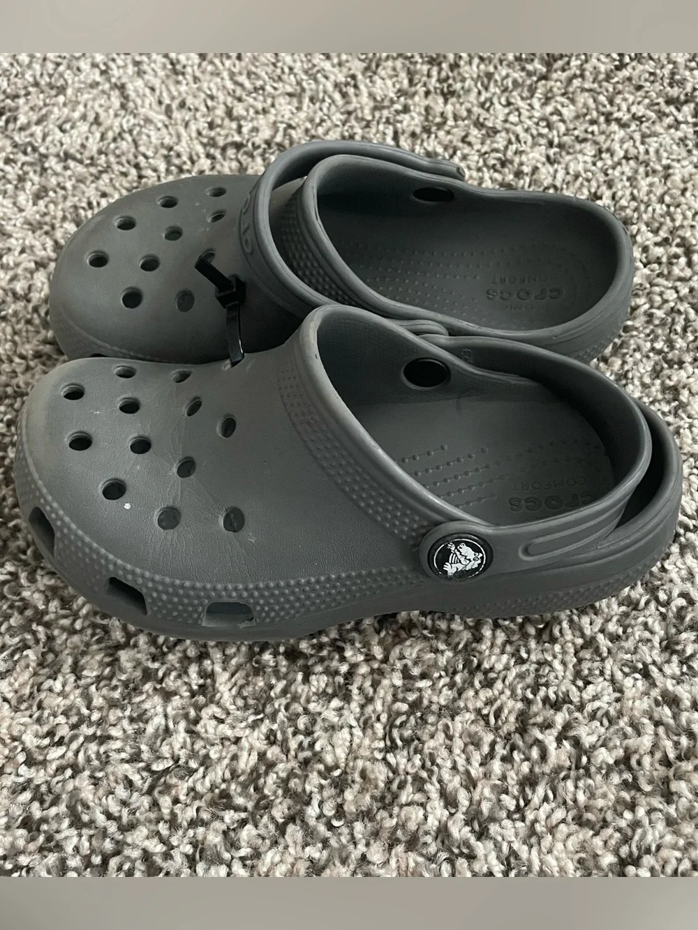 CROCS Kids Classic Clog in Charcoal Gray